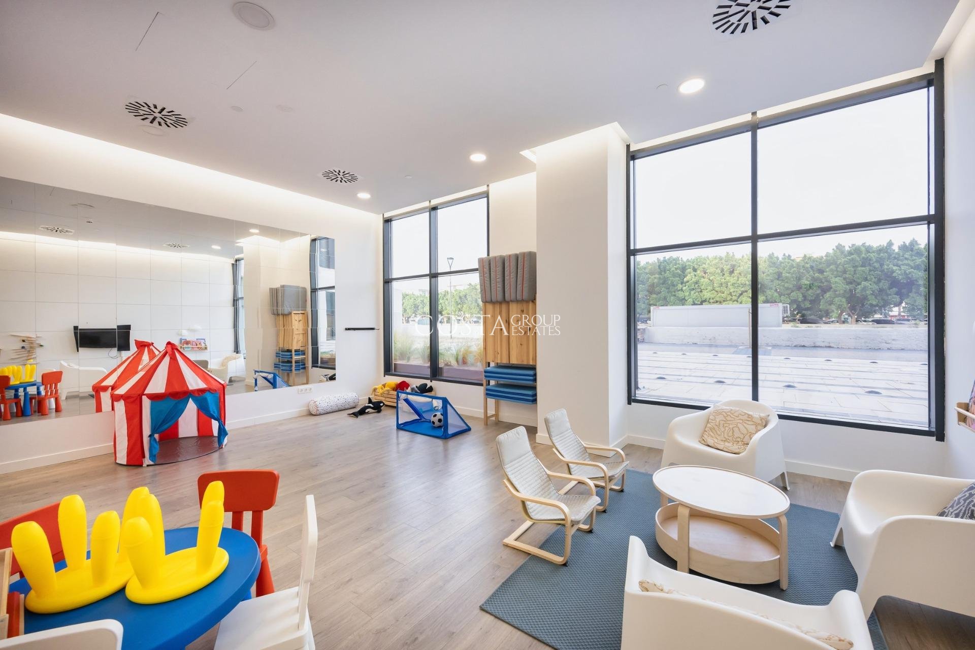 Neue Gebäude - Apartment -
Málaga - Centro