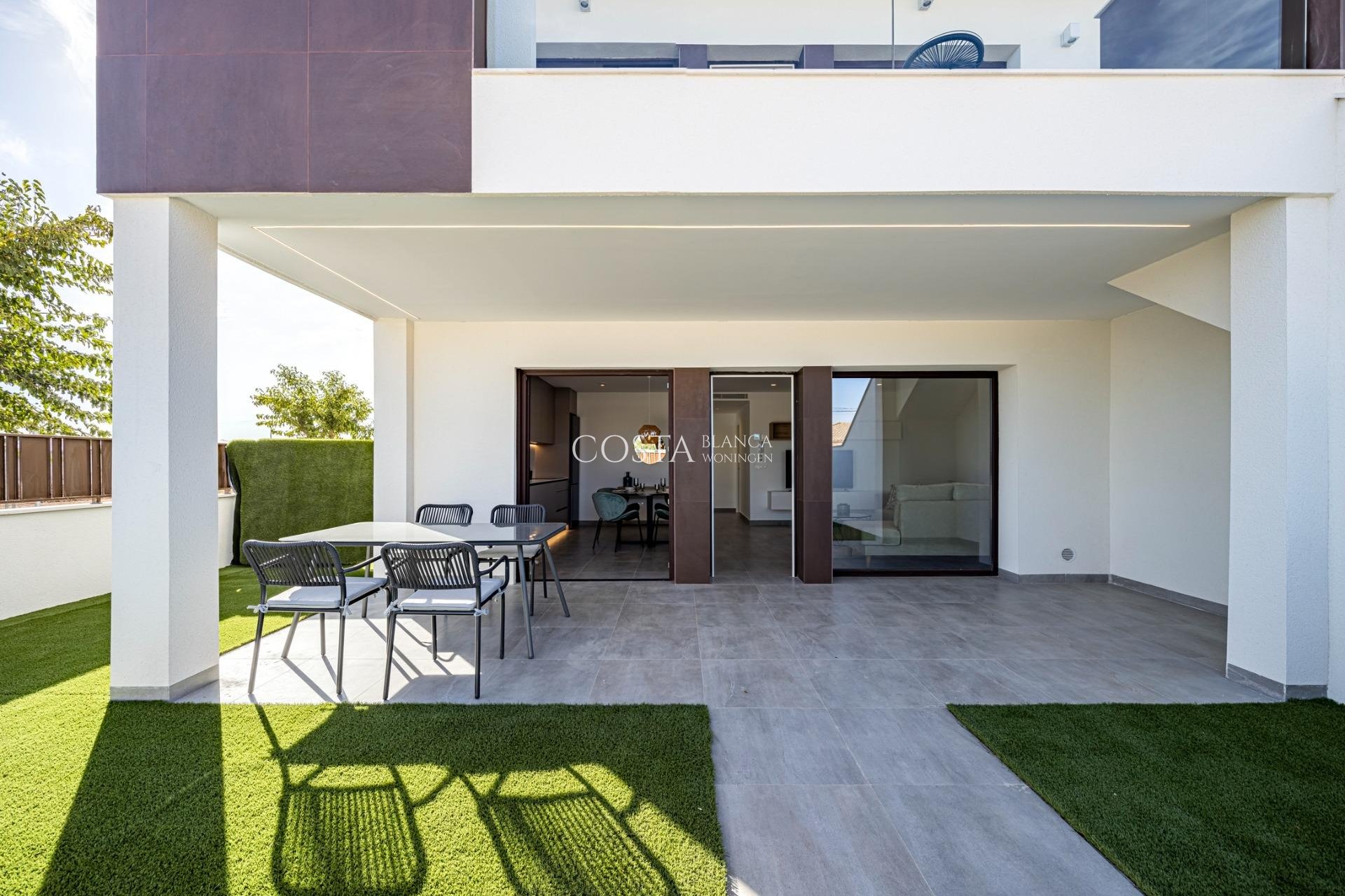 Neue Gebäude - Apartment -
Pilar de la Horadada