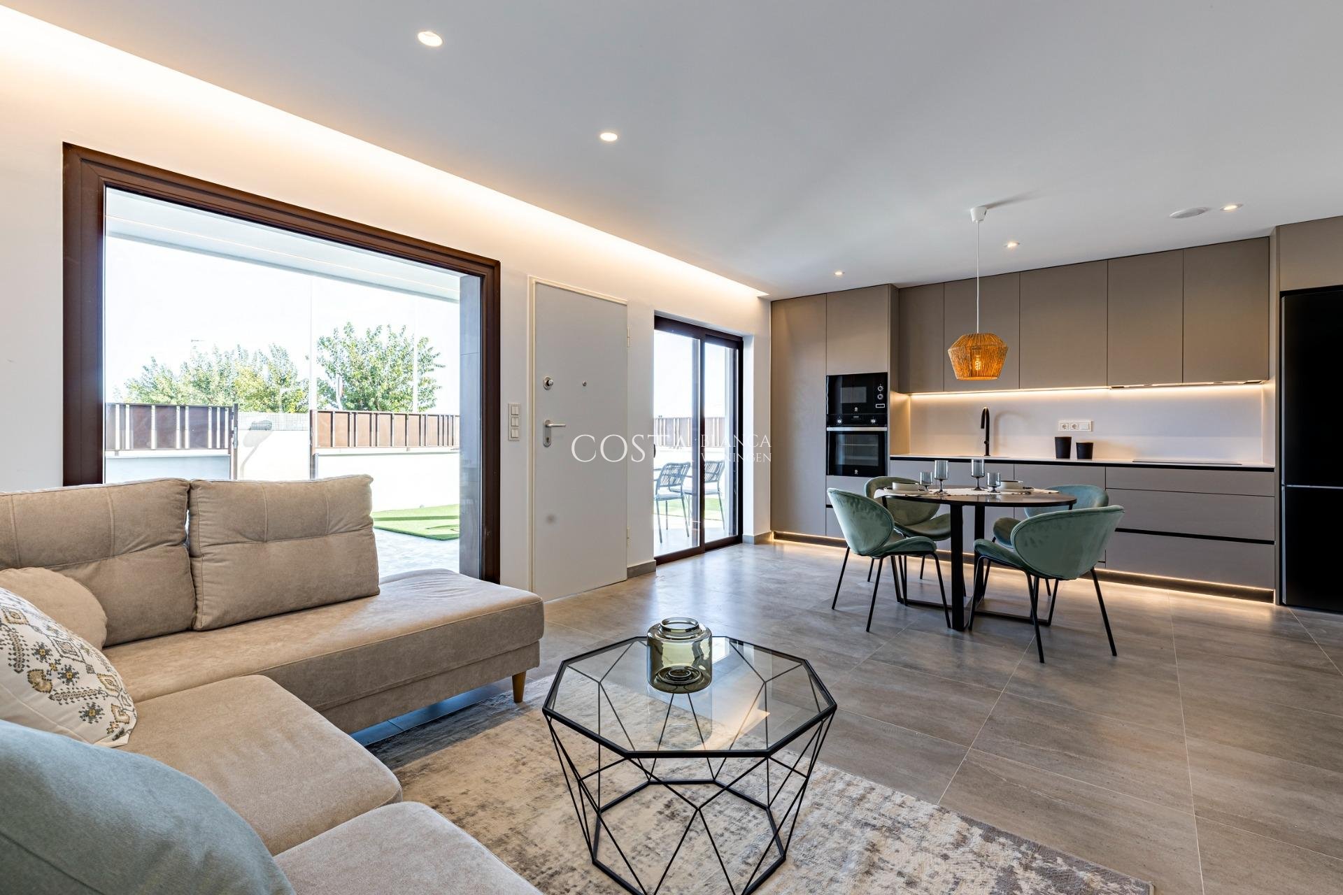 Neue Gebäude - Apartment -
Pilar de la Horadada