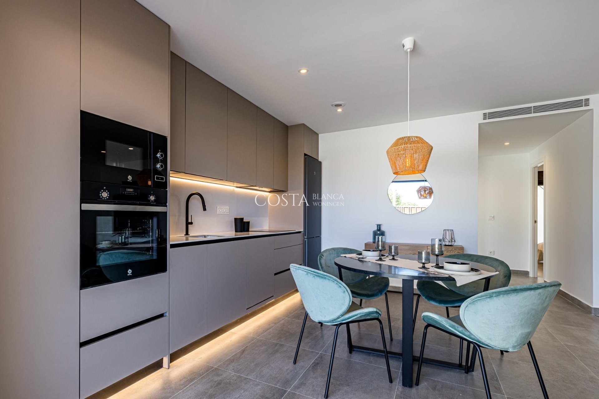 Neue Gebäude - Apartment -
Pilar de la Horadada