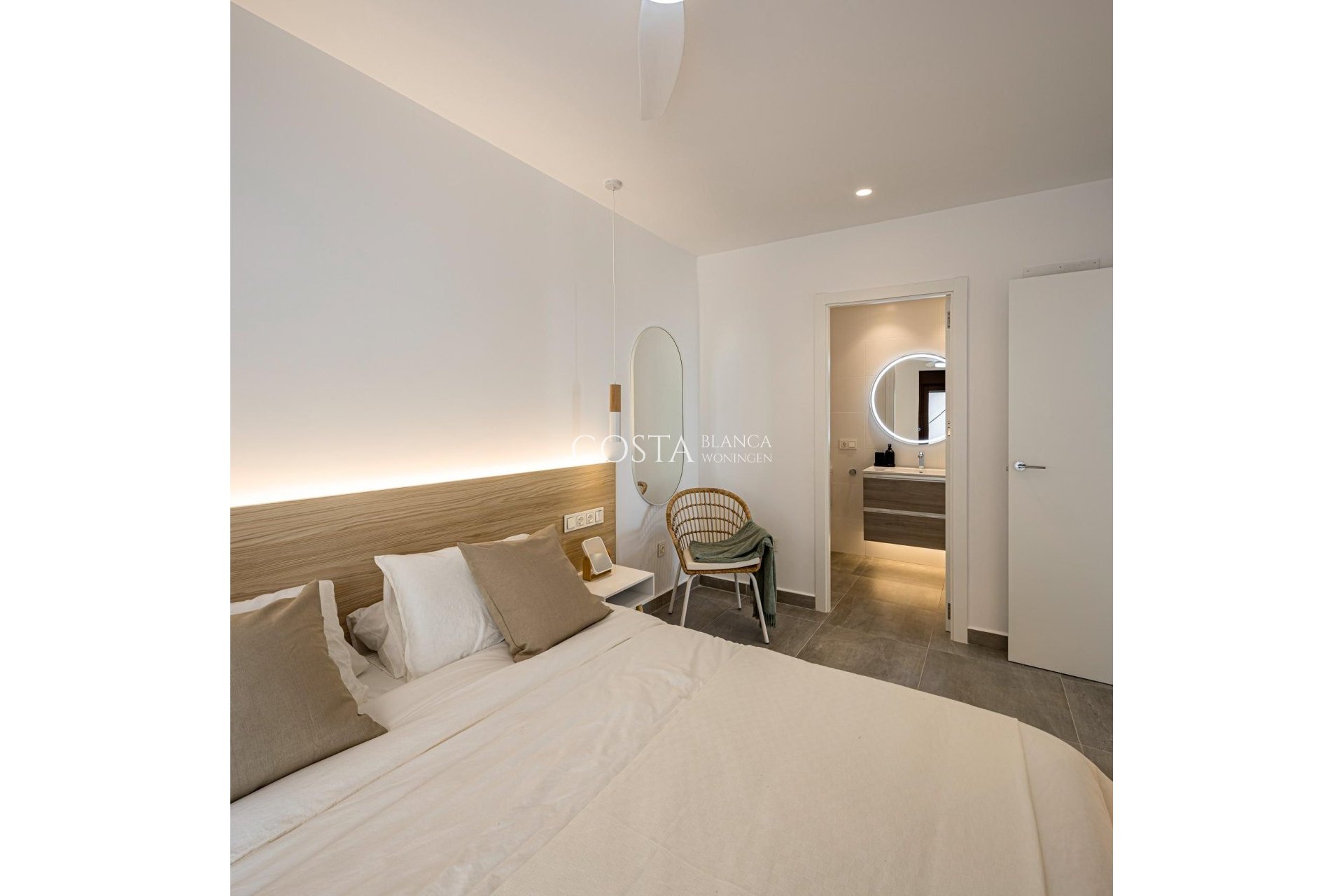 Neue Gebäude - Apartment -
Pilar de la Horadada