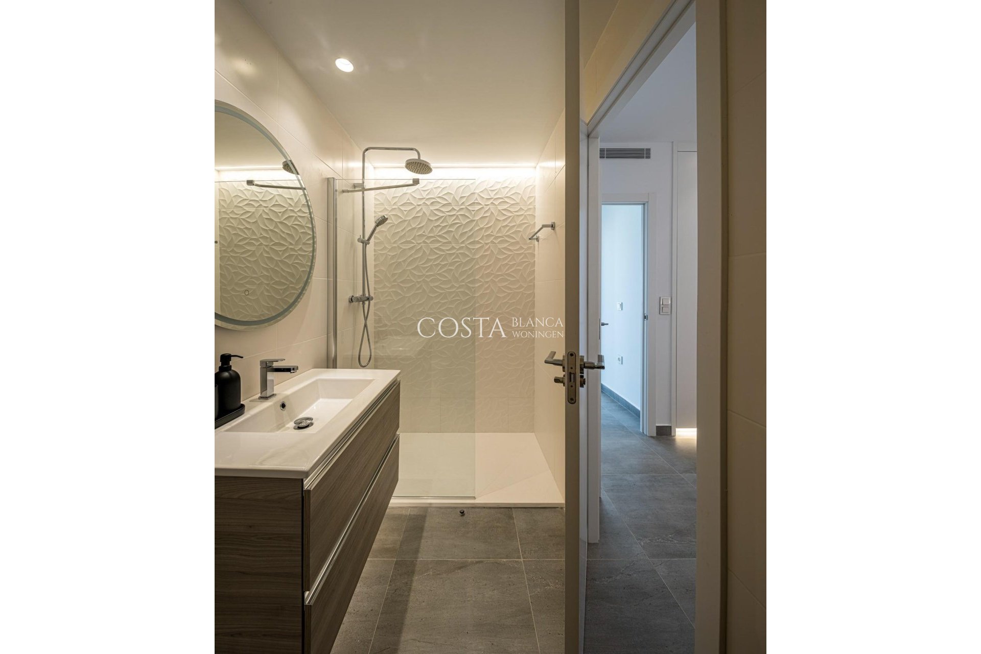Neue Gebäude - Apartment -
Pilar de la Horadada