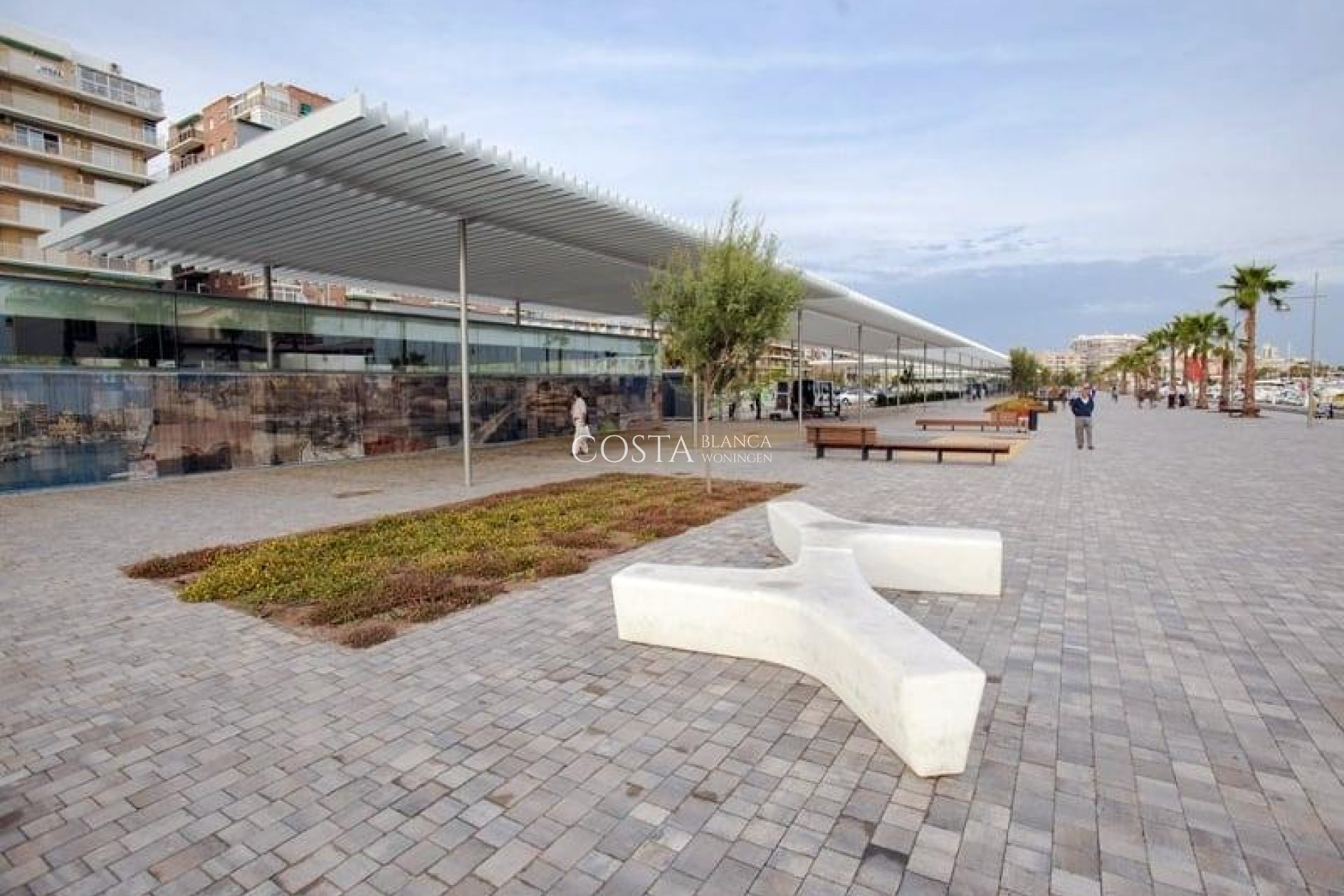 Neue Gebäude - Apartment -
Santa Pola