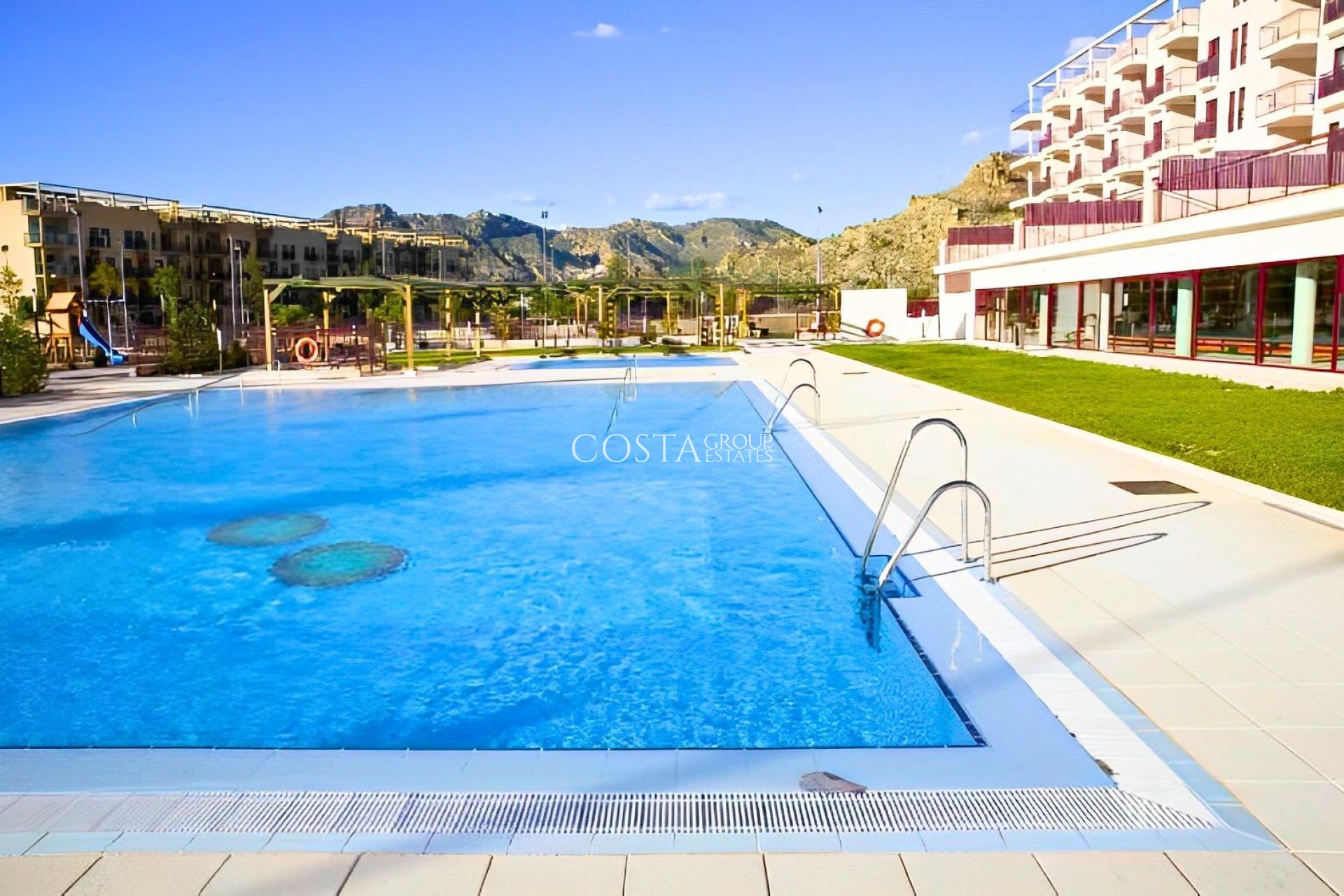 Neue Gebäude - Apartment -
 - Villanueva del Rio Segura
