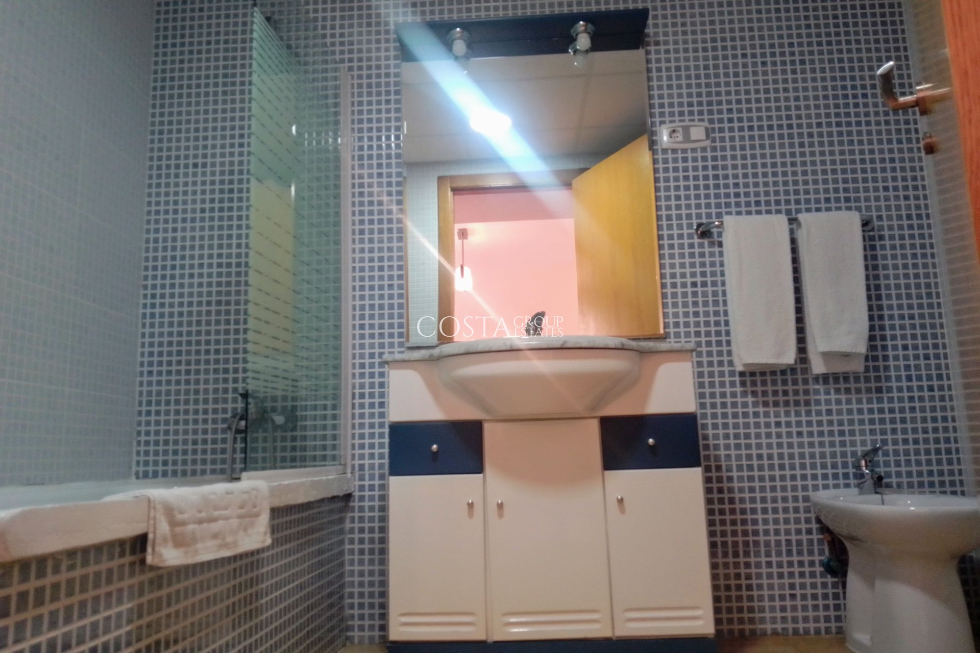 Neue Gebäude - Apartments -
Aguilas