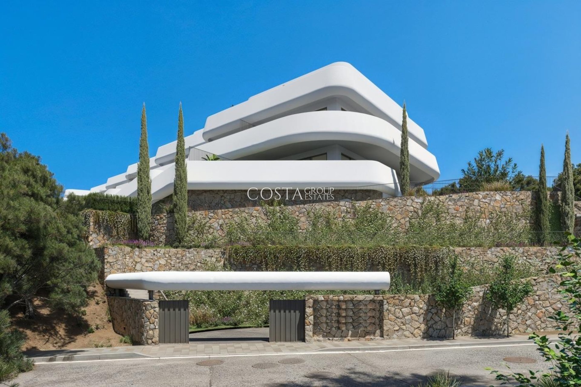 Neue Gebäude - Apartments -
Casares - Casares Golf