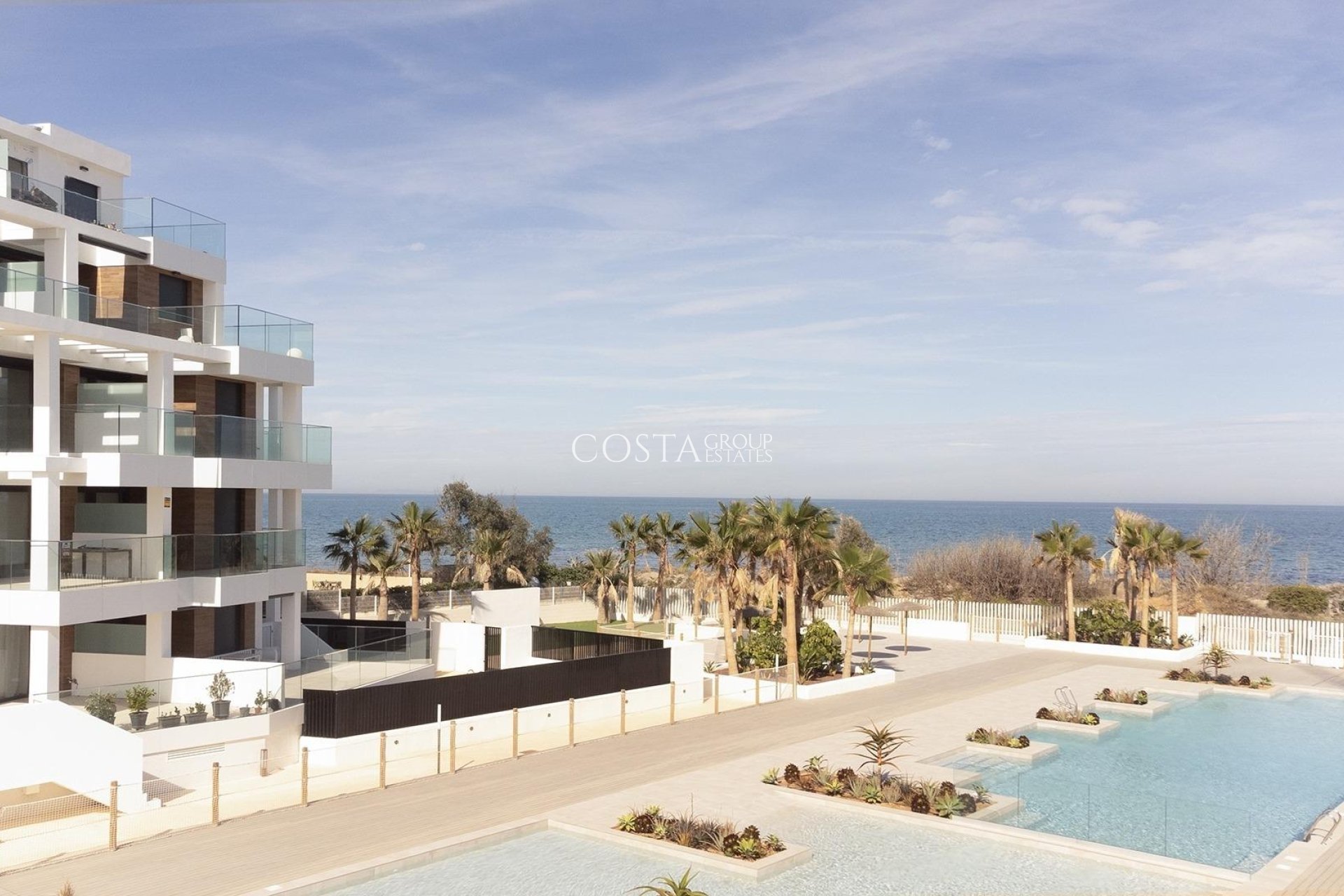 Neue Gebäude - Apartments -
Denia - L´Estanyó (Marinas)