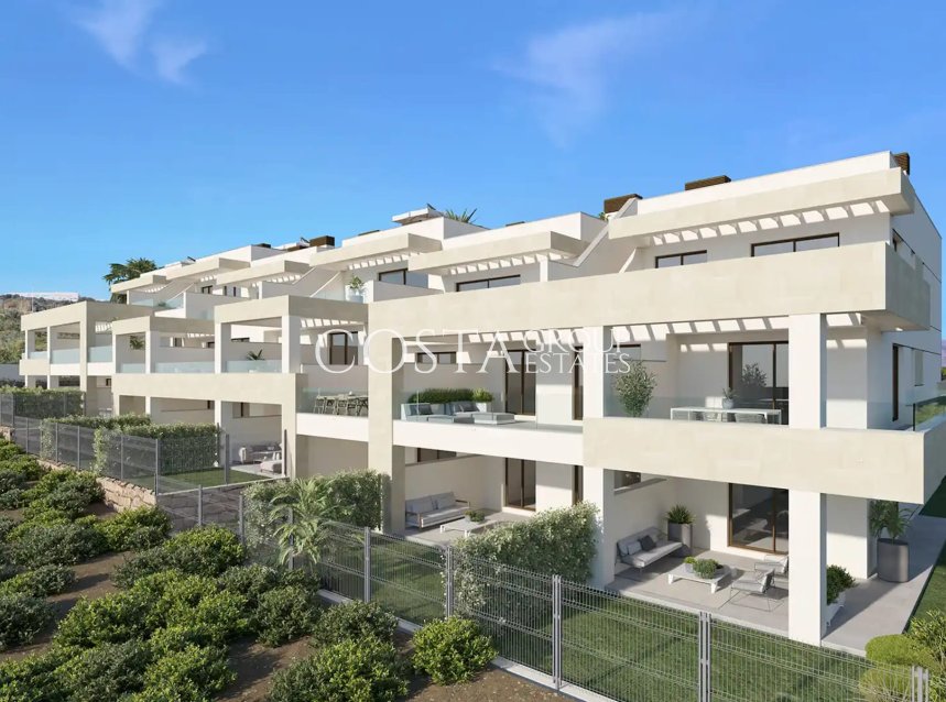 Neue Gebäude - Apartments -
Estepona
