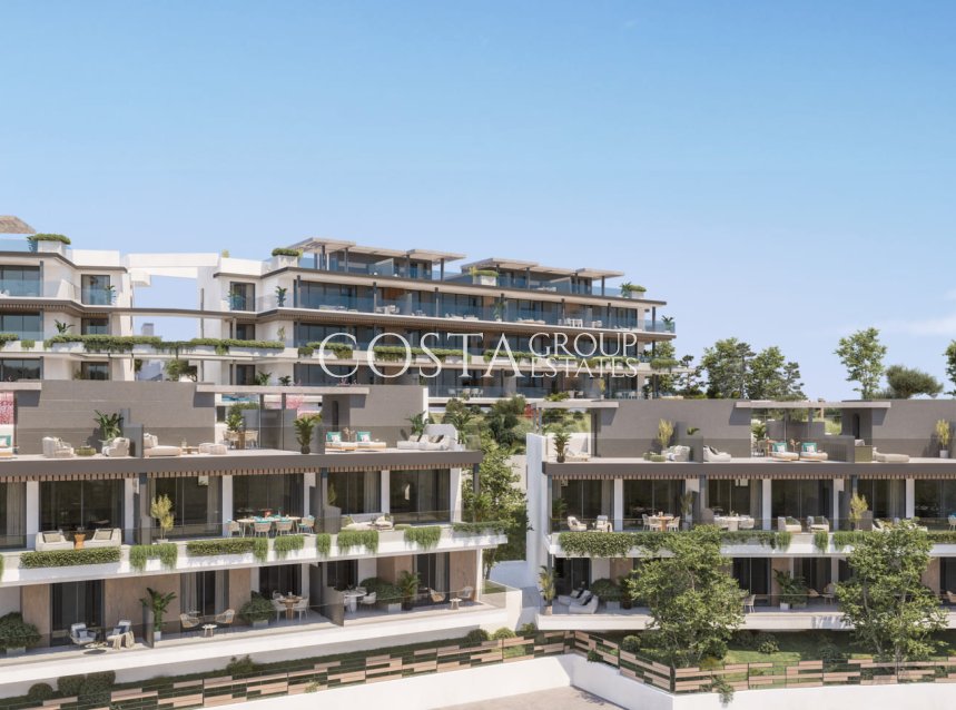 Neue Gebäude - Apartments -
Estepona