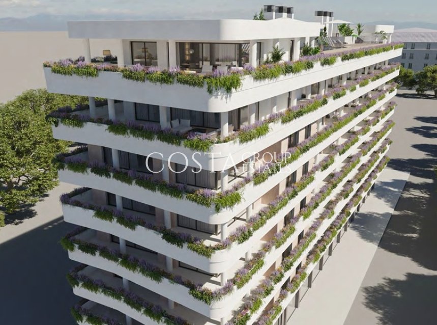 Neue Gebäude - Apartments -
Estepona