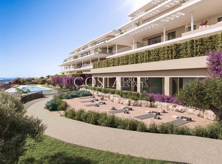 Neue Gebäude - Apartments -
Estepona