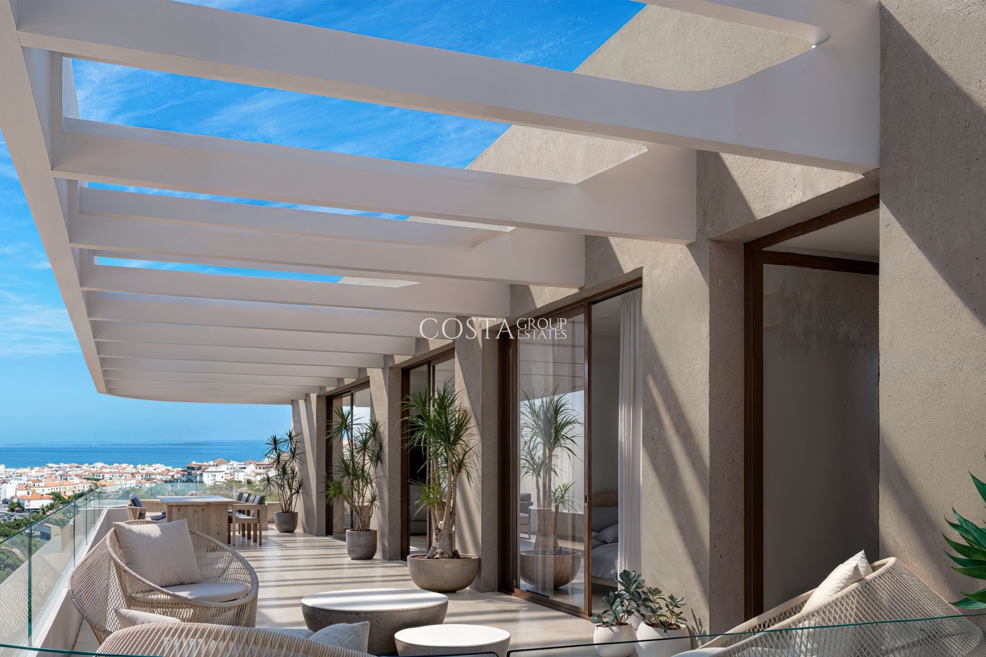Neue Gebäude - Apartments -
Estepona