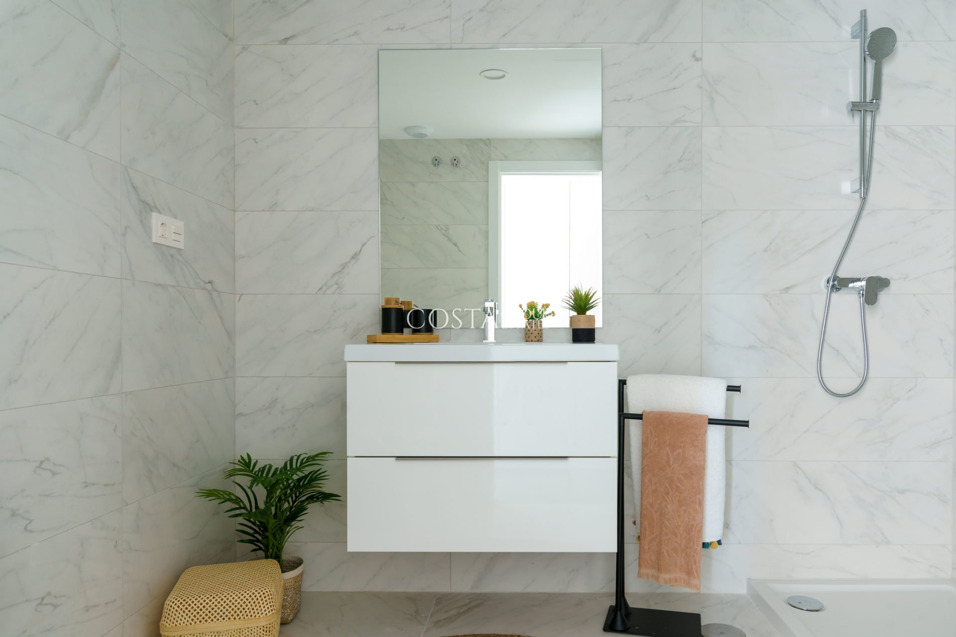 Neue Gebäude - Apartments -
Las Lagunas de Mijas