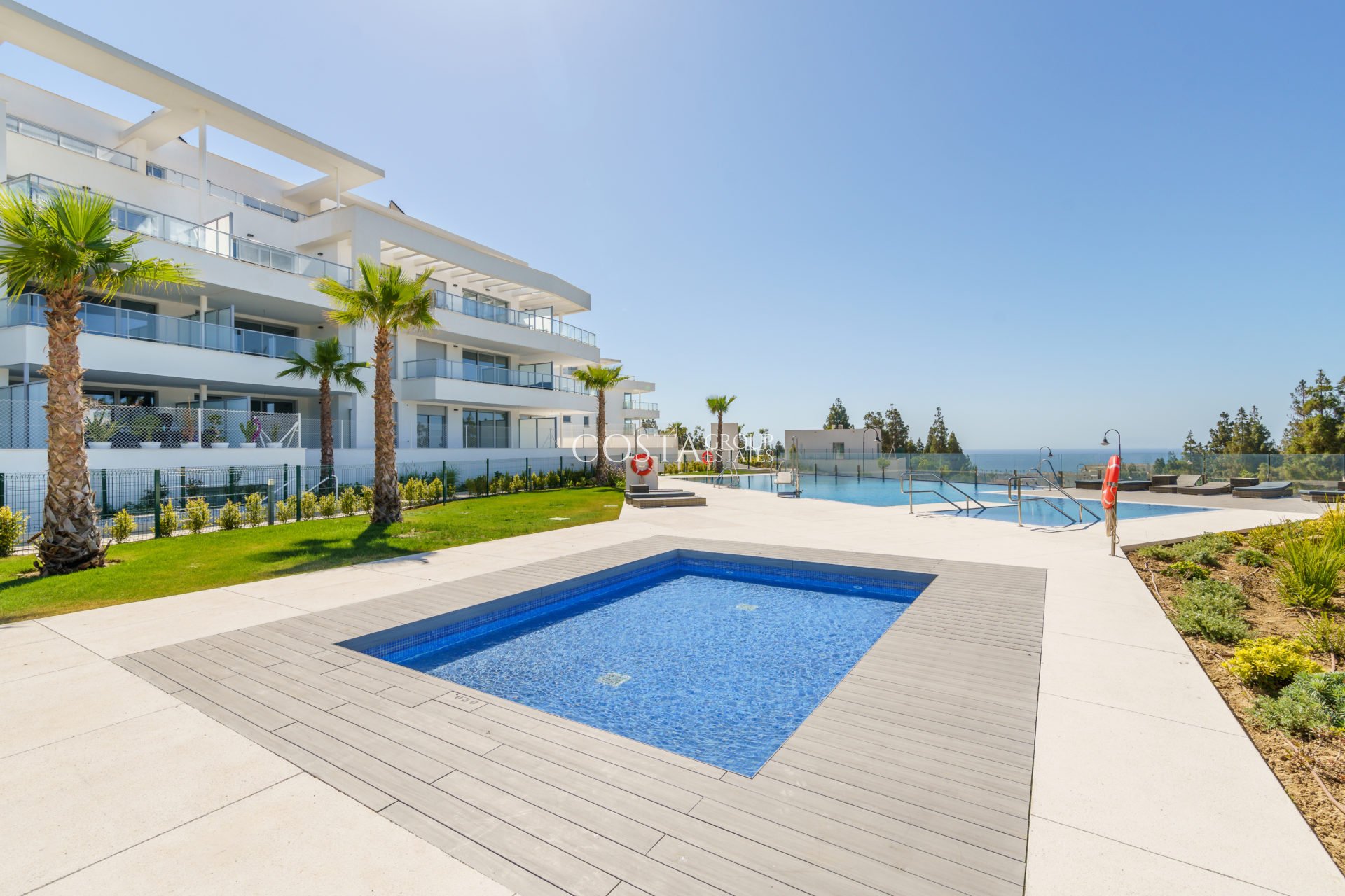 Neue Gebäude - Apartments -
Las Lagunas de Mijas