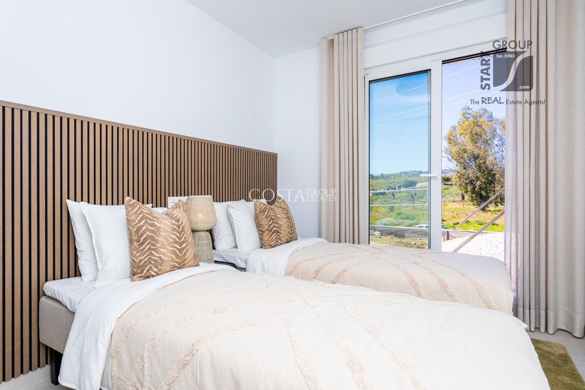 Neue Gebäude - Apartments -
Las Lagunas de Mijas