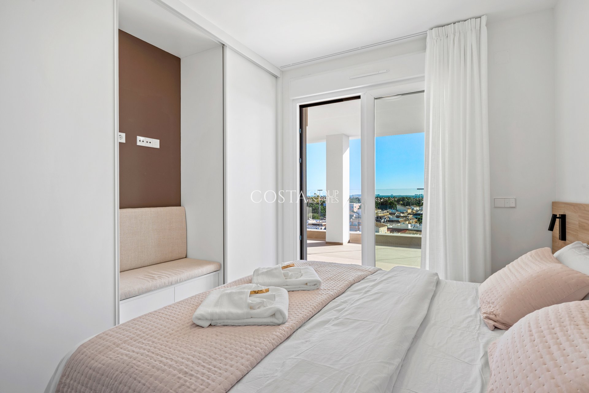 Neue Gebäude - Apartments -
Los Alcazares - Los Alcázares
