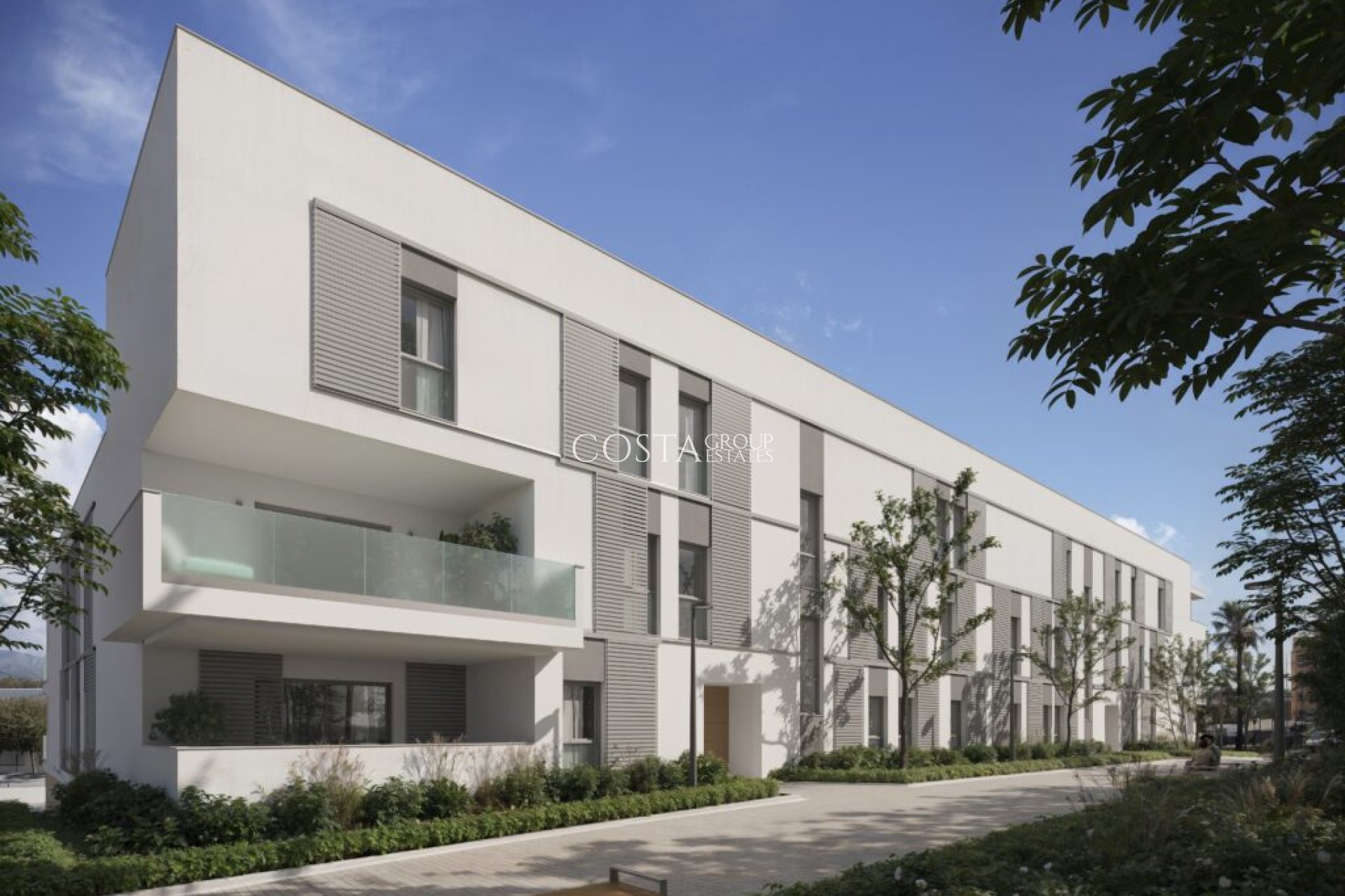 Neue Gebäude - Apartments -
Marbella