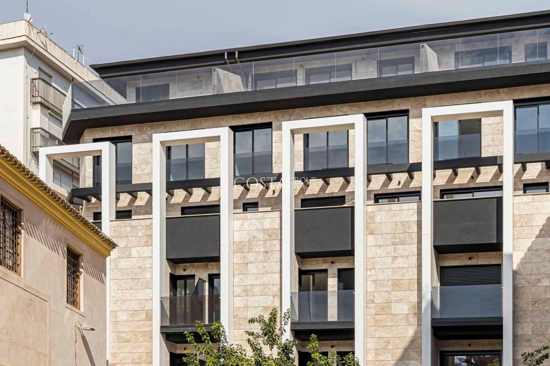 Neue Gebäude - Apartments -
Murcia - Centro