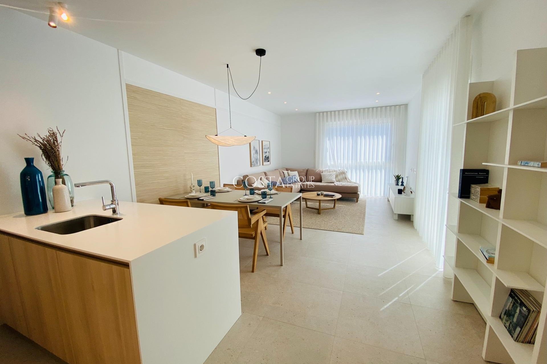 Neue Gebäude - Apartments -
Pilar de la Horadada - pueblo