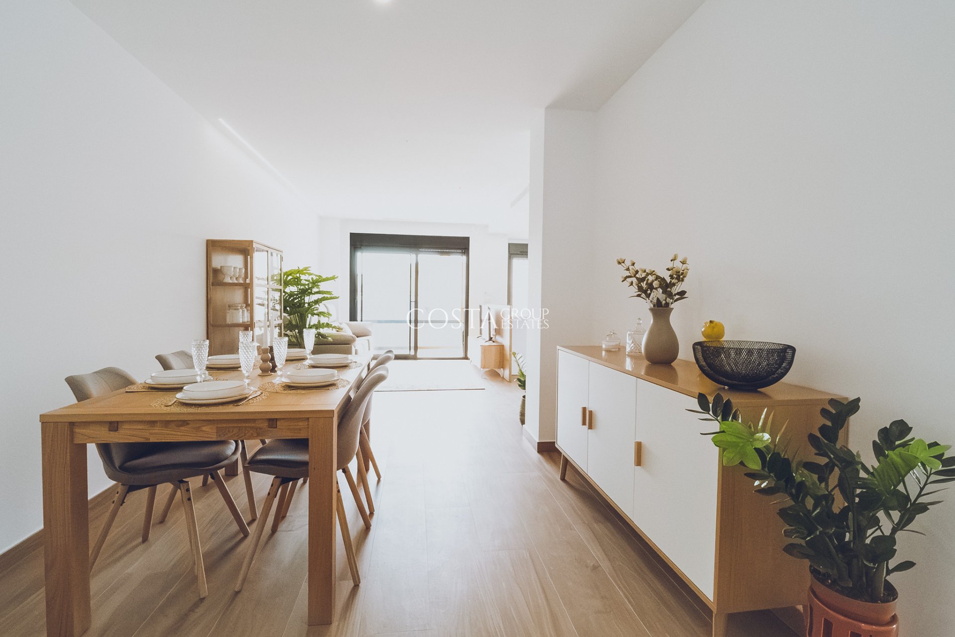 Neue Gebäude - Apartments -
Redován