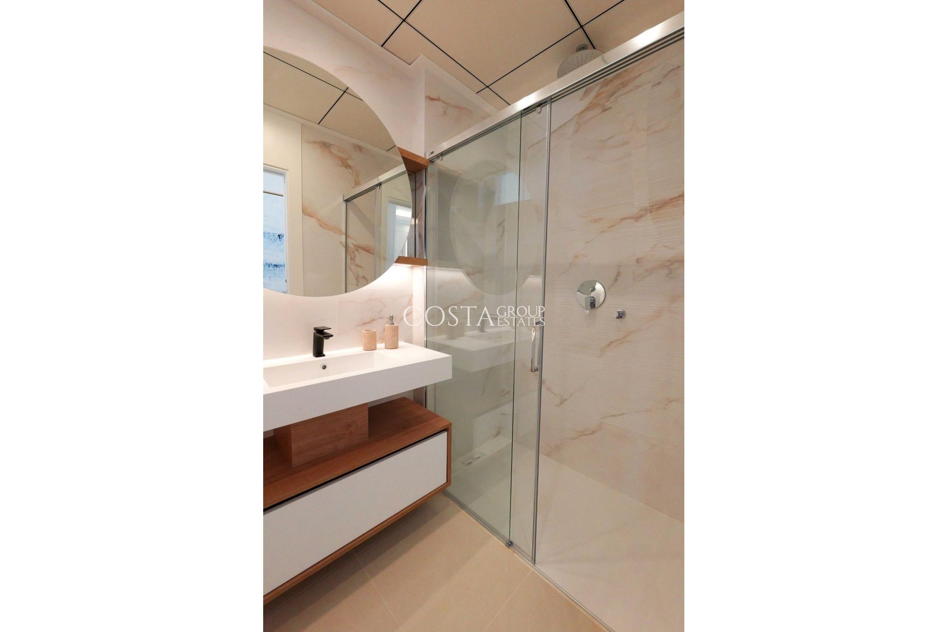 Neue Gebäude - Apartments -
Rojales