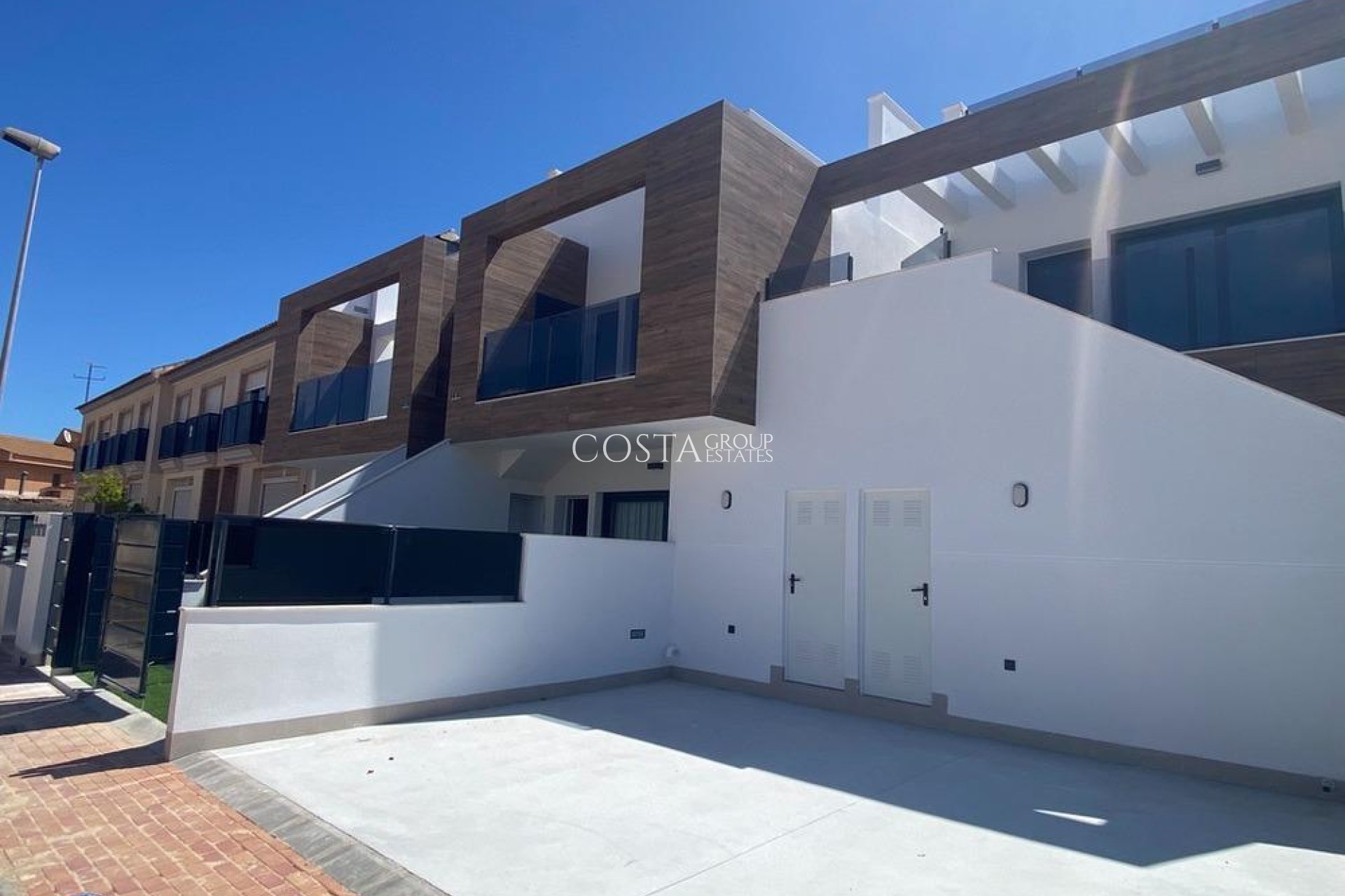 Neue Gebäude - Apartments -
San Pedro del Pinatar - El Salero