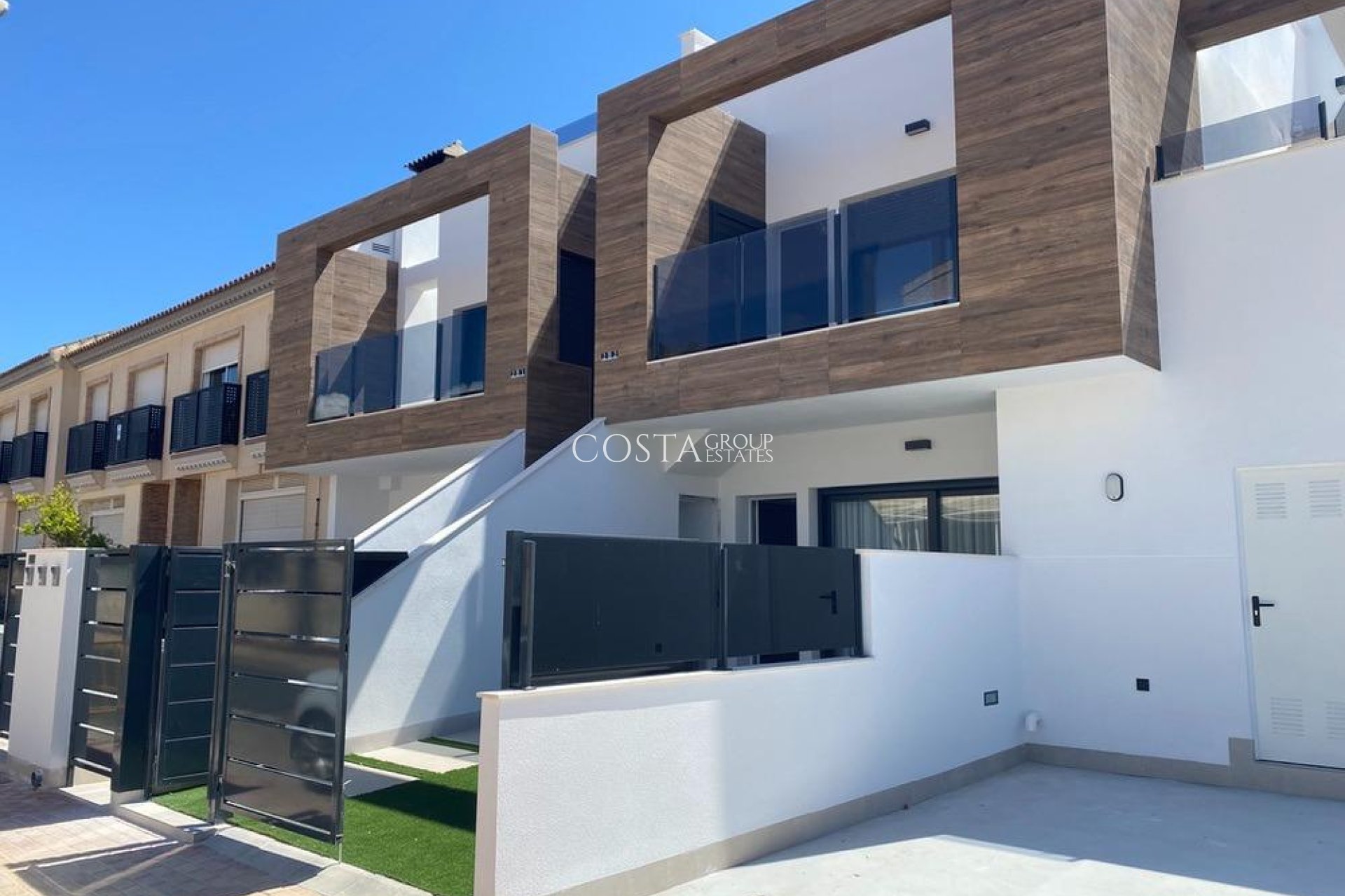 Neue Gebäude - Apartments -
San Pedro del Pinatar - El Salero