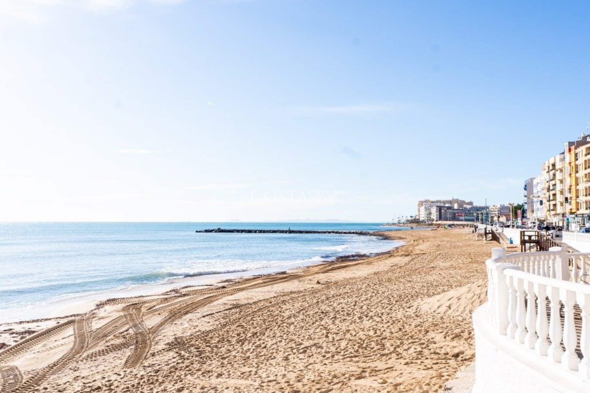 Neue Gebäude - Apartments -
Torrevieja - Lago Jardín II
