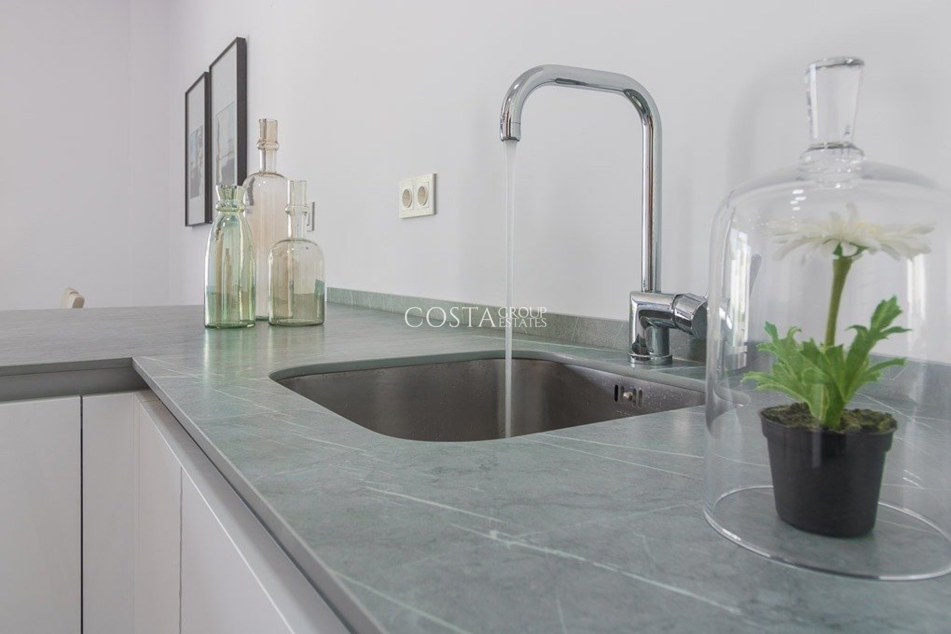 Neue Gebäude - Apartments -
Torrevieja - Los Balcones