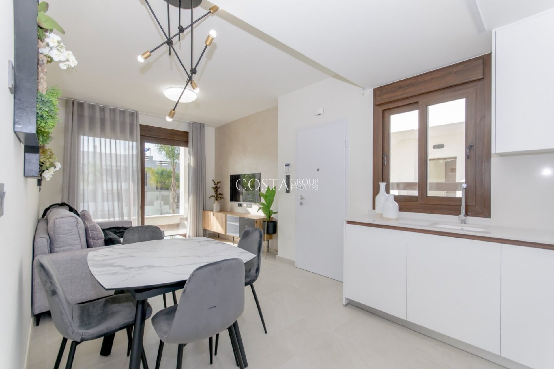 Neue Gebäude - Apartments -
Torrevieja - Los Balcones