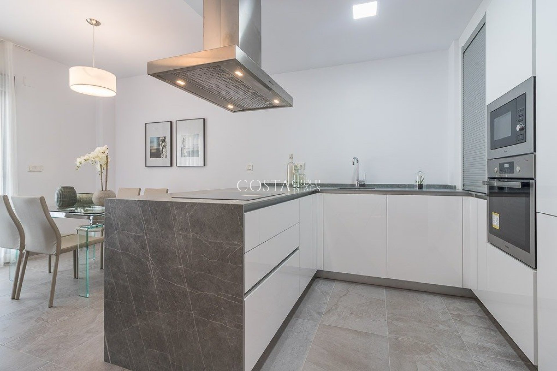 Neue Gebäude - Apartments -
Torrevieja - Los Balcones