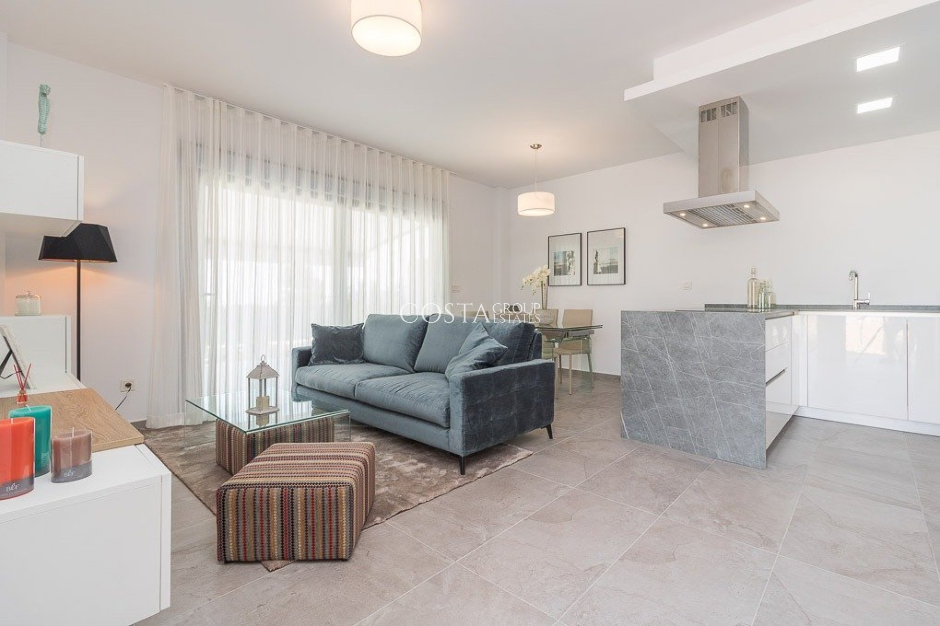 Neue Gebäude - Apartments -
Torrevieja - Los Balcones