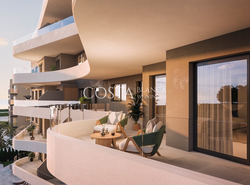 Neue Gebäude - Apartments -
Torrevieja - Punta Prima