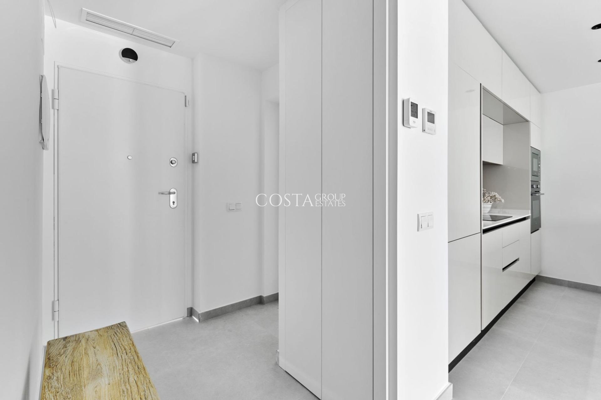 Neue Gebäude - Apartments -
Torrevieja - Villa Amalia