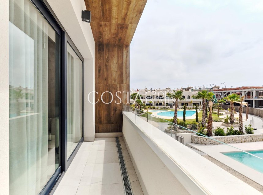 Neue Gebäude - Apartments -
Torrevieja - Villa Amalia