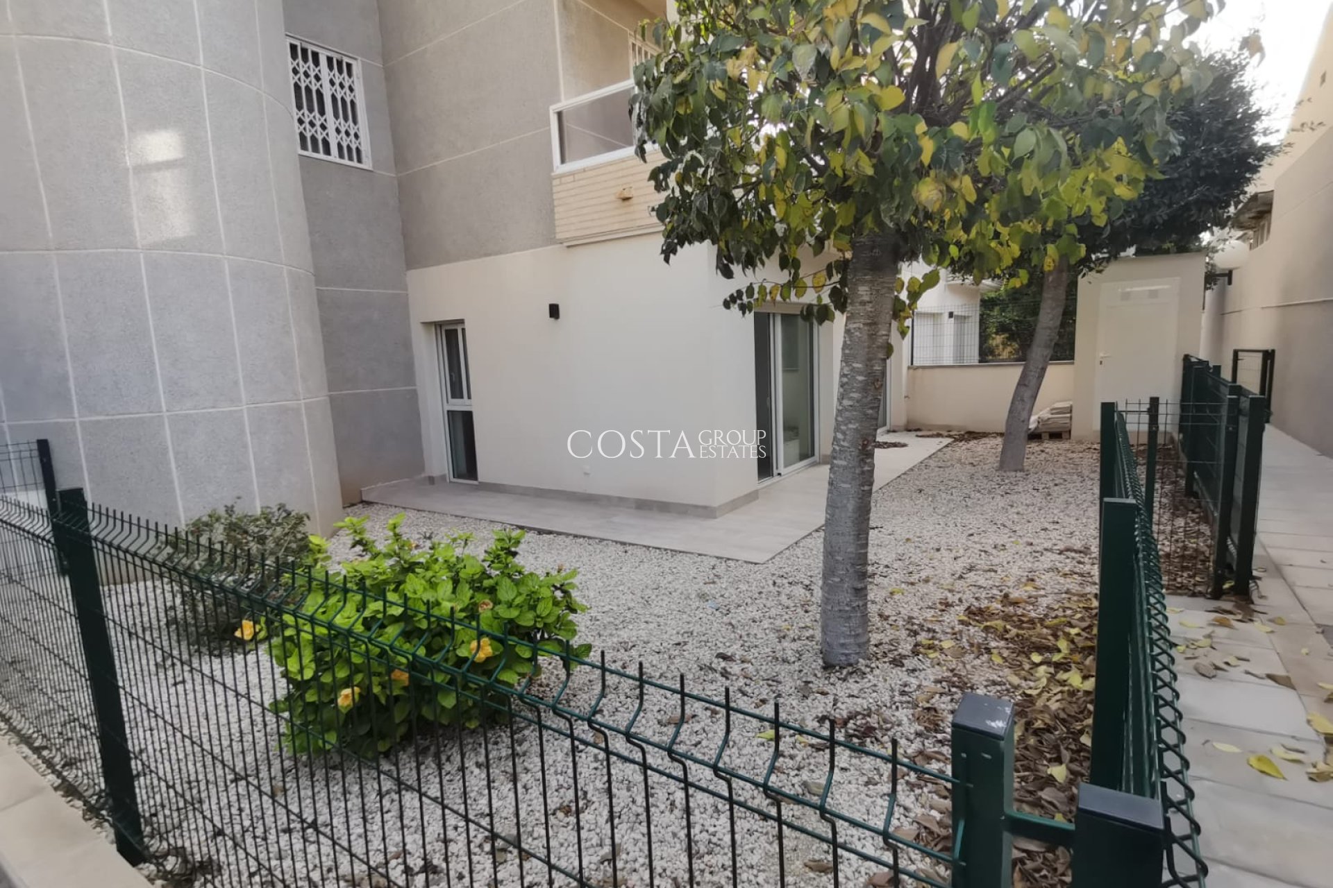 Neue Gebäude - Apartments -
Torrevieja