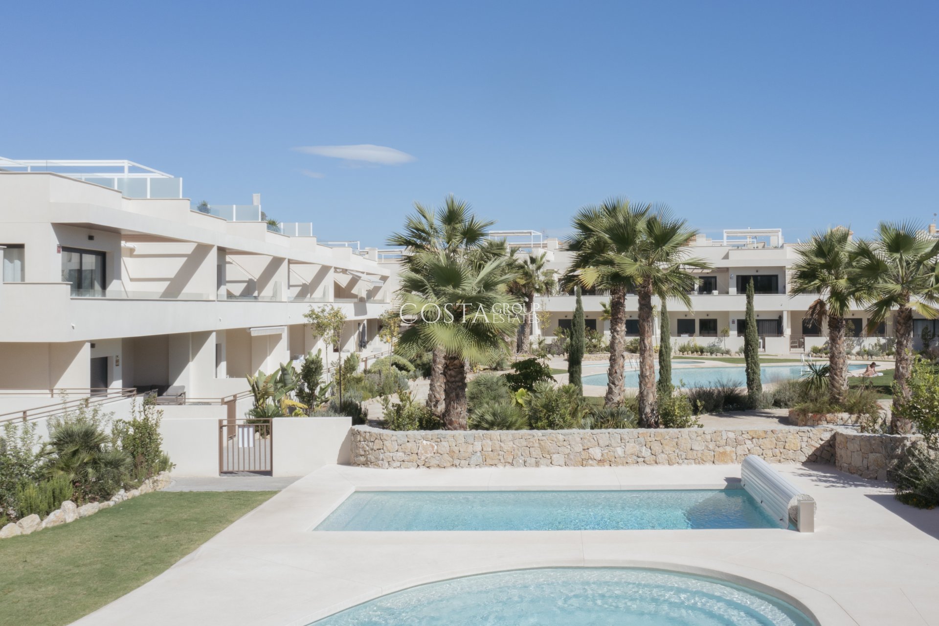 Neue Gebäude - Apartments -
Torrevieja