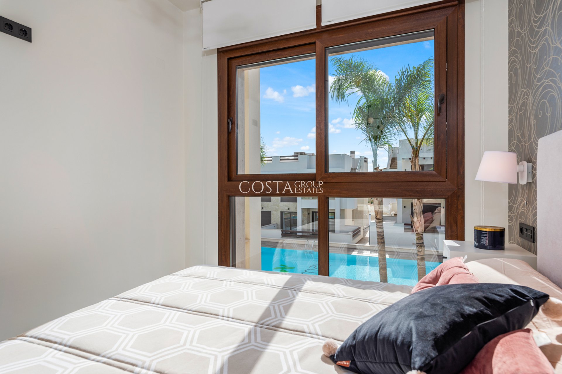 Neue Gebäude - Apartments -
Torrevieja