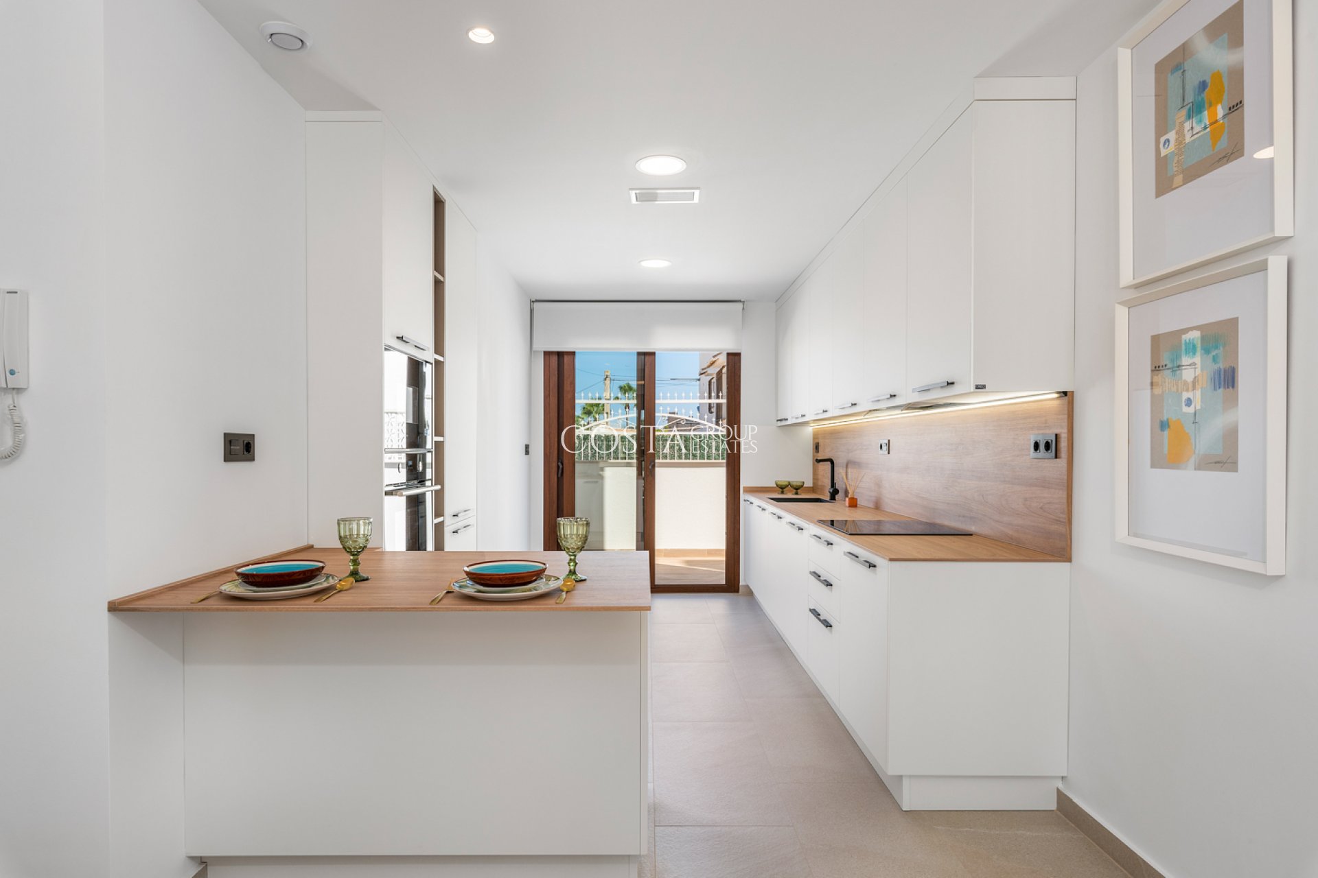 Neue Gebäude - Apartments -
Torrevieja