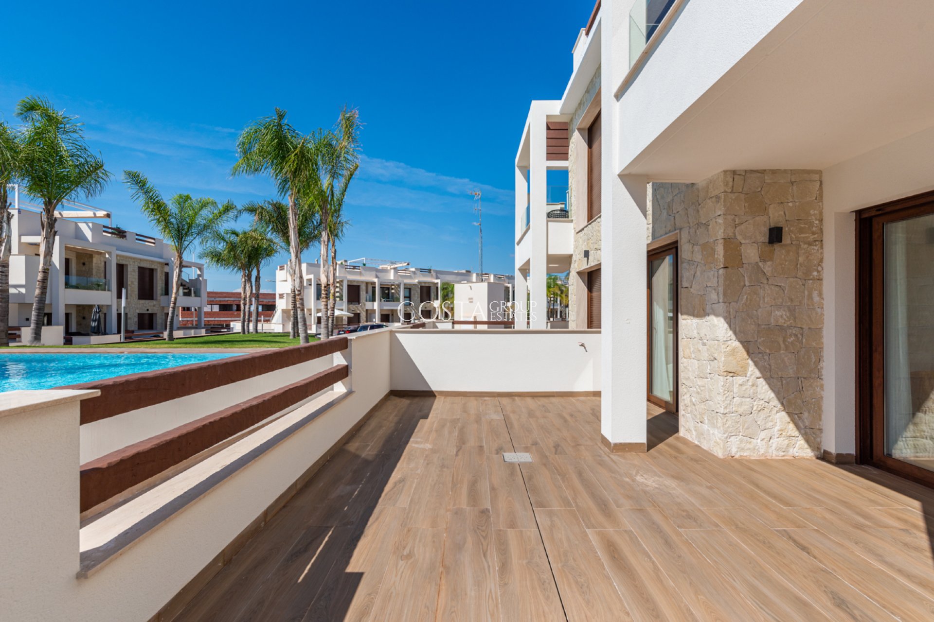Neue Gebäude - Apartments -
Torrevieja