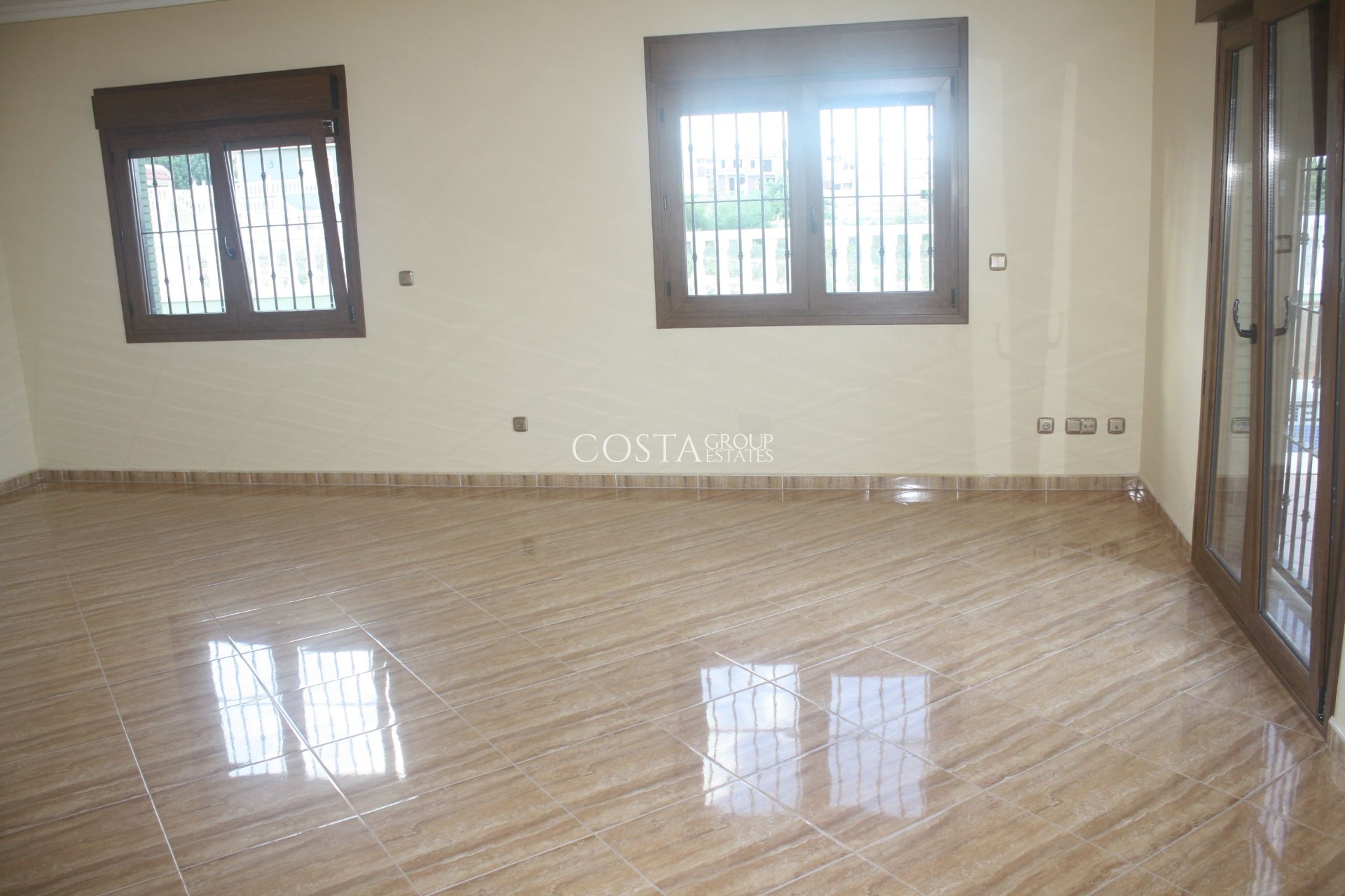 Neue Gebäude - detached -
Torrevieja - Centro