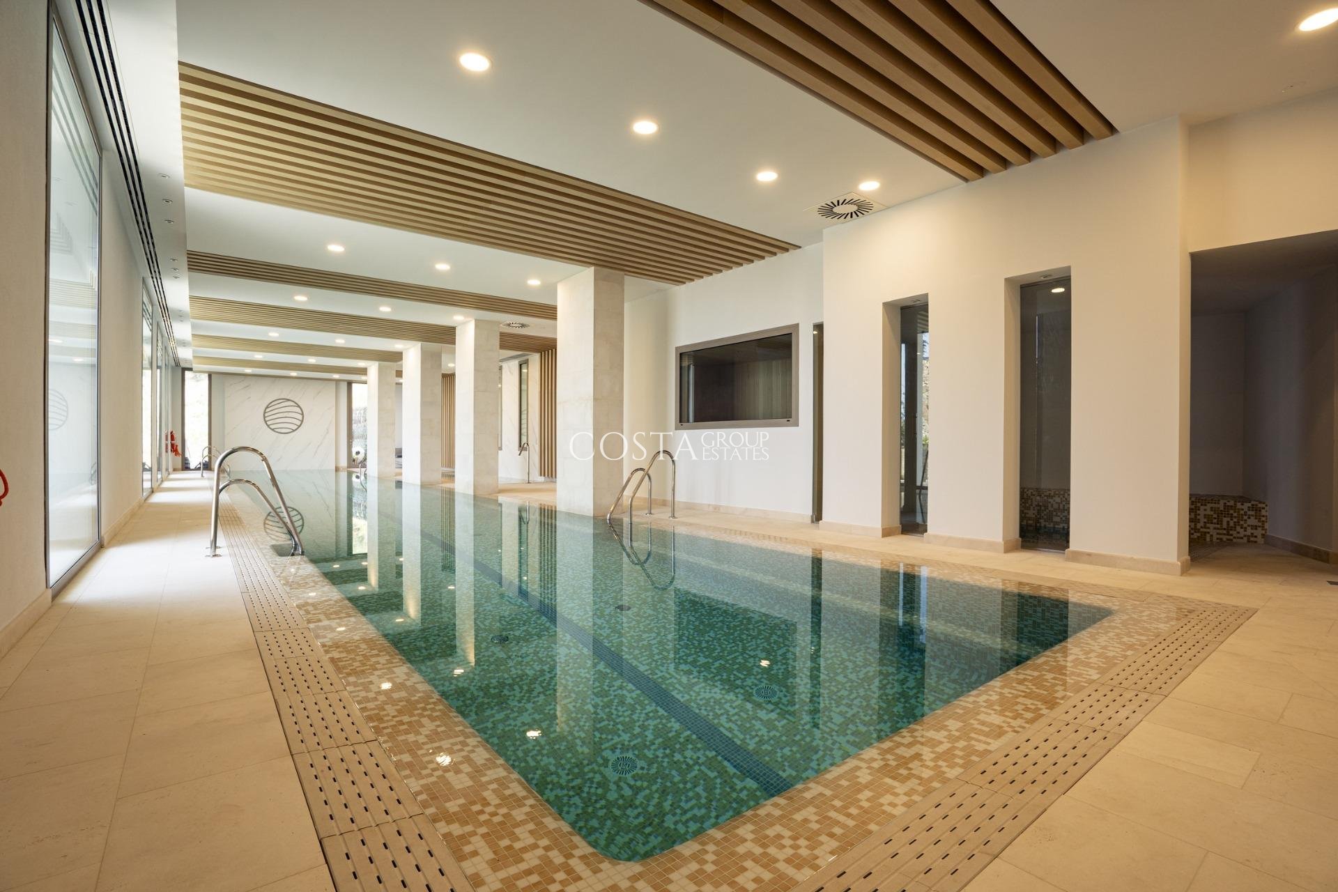 Neue Gebäude - Ground floor apartment -
Benahavís - Las Colinas de Marbella