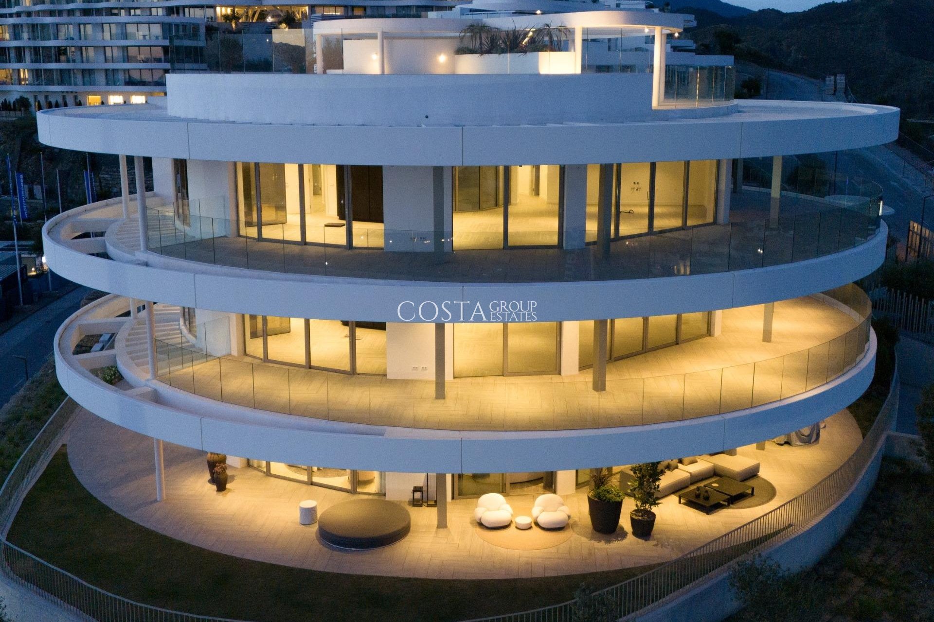 Neue Gebäude - Ground floor apartment -
Benahavís - Las Colinas de Marbella