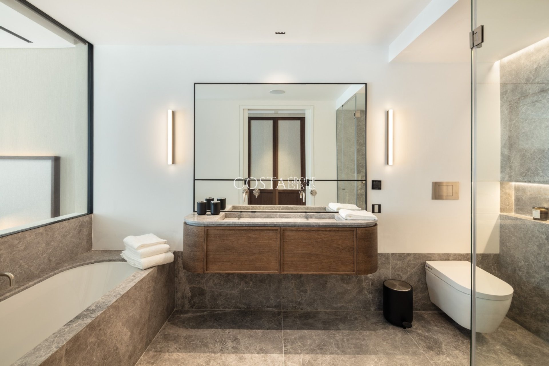 Neue Gebäude - ground-floor -
Marbella