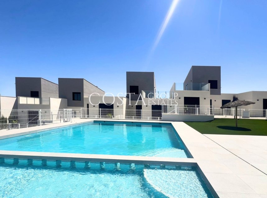 Neue Gebäude - House -
Banos y Mendigo - Altaona Golf