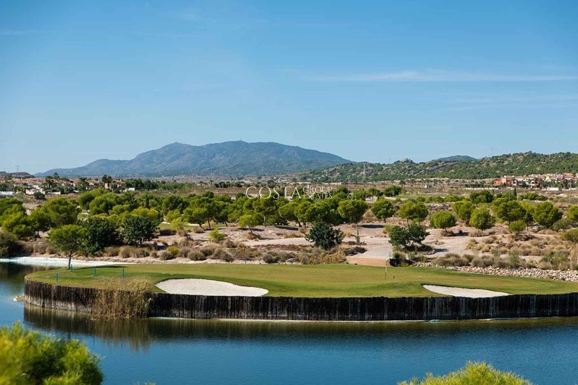 Neue Gebäude - House -
Banos y Mendigo - Altaona Golf