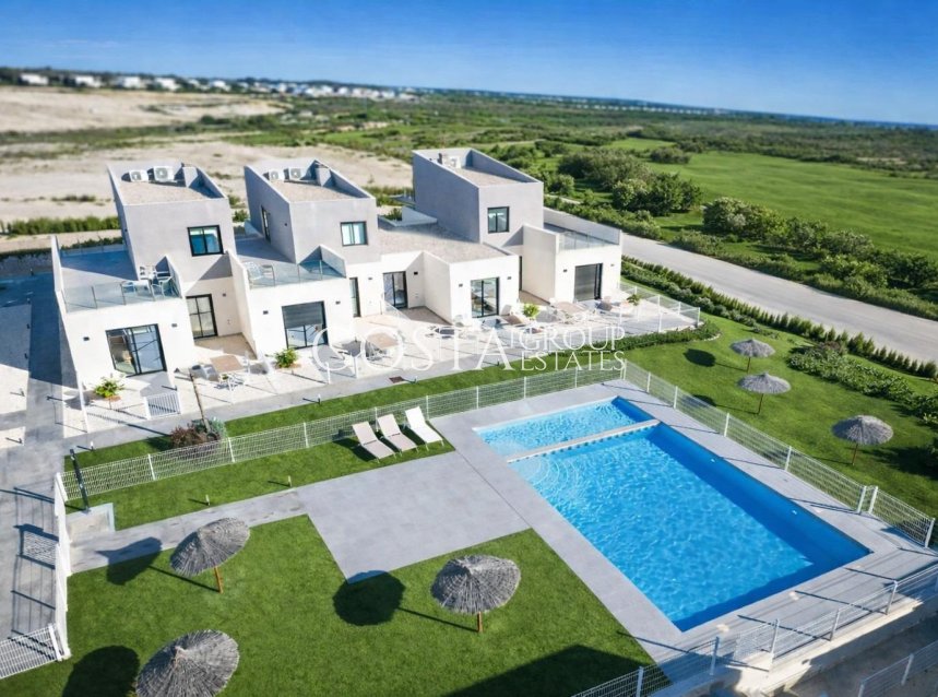 Neue Gebäude - House -
Banos y Mendigo - Altaona Golf