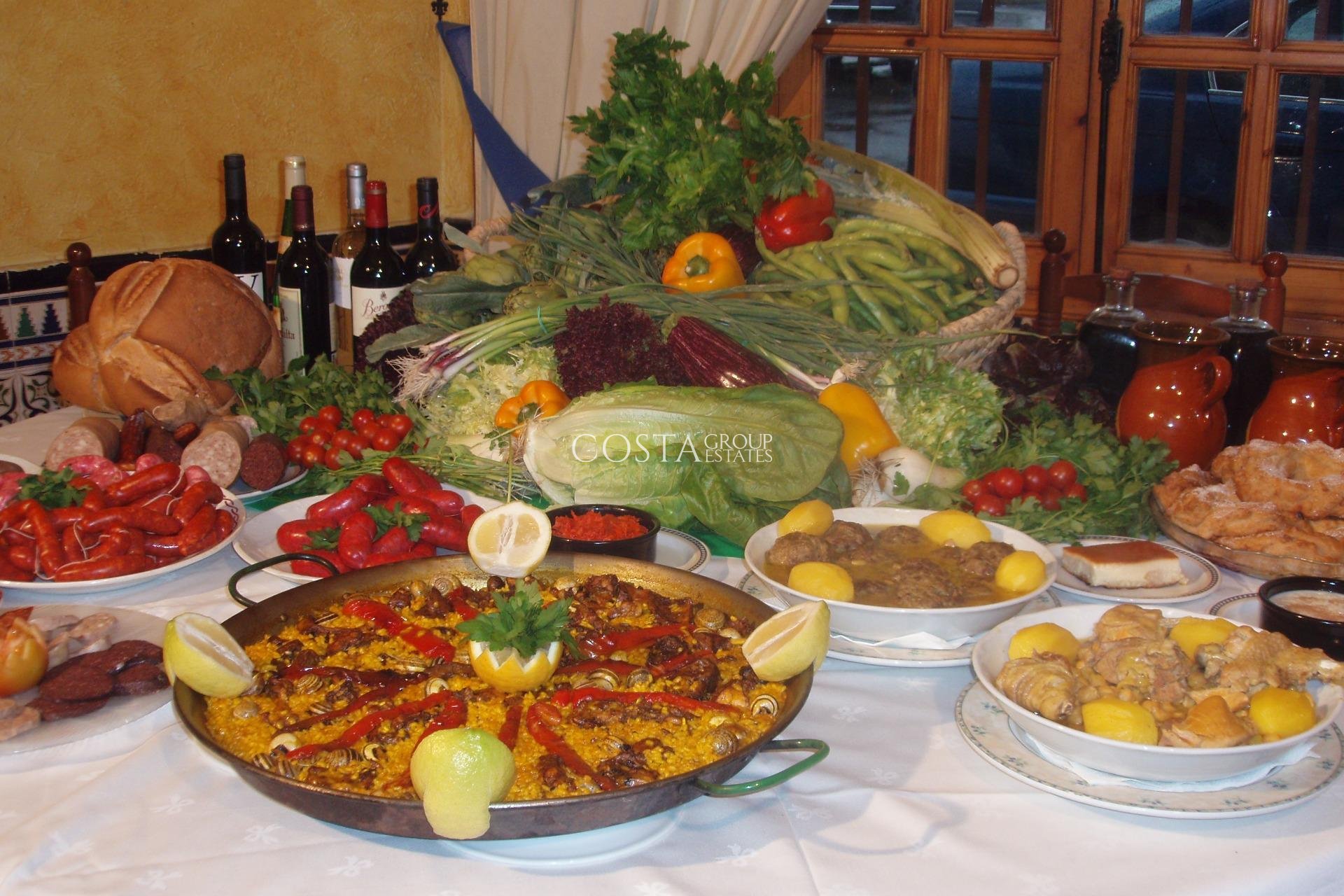 Neue Gebäude - House -
Dolores - Sector 2