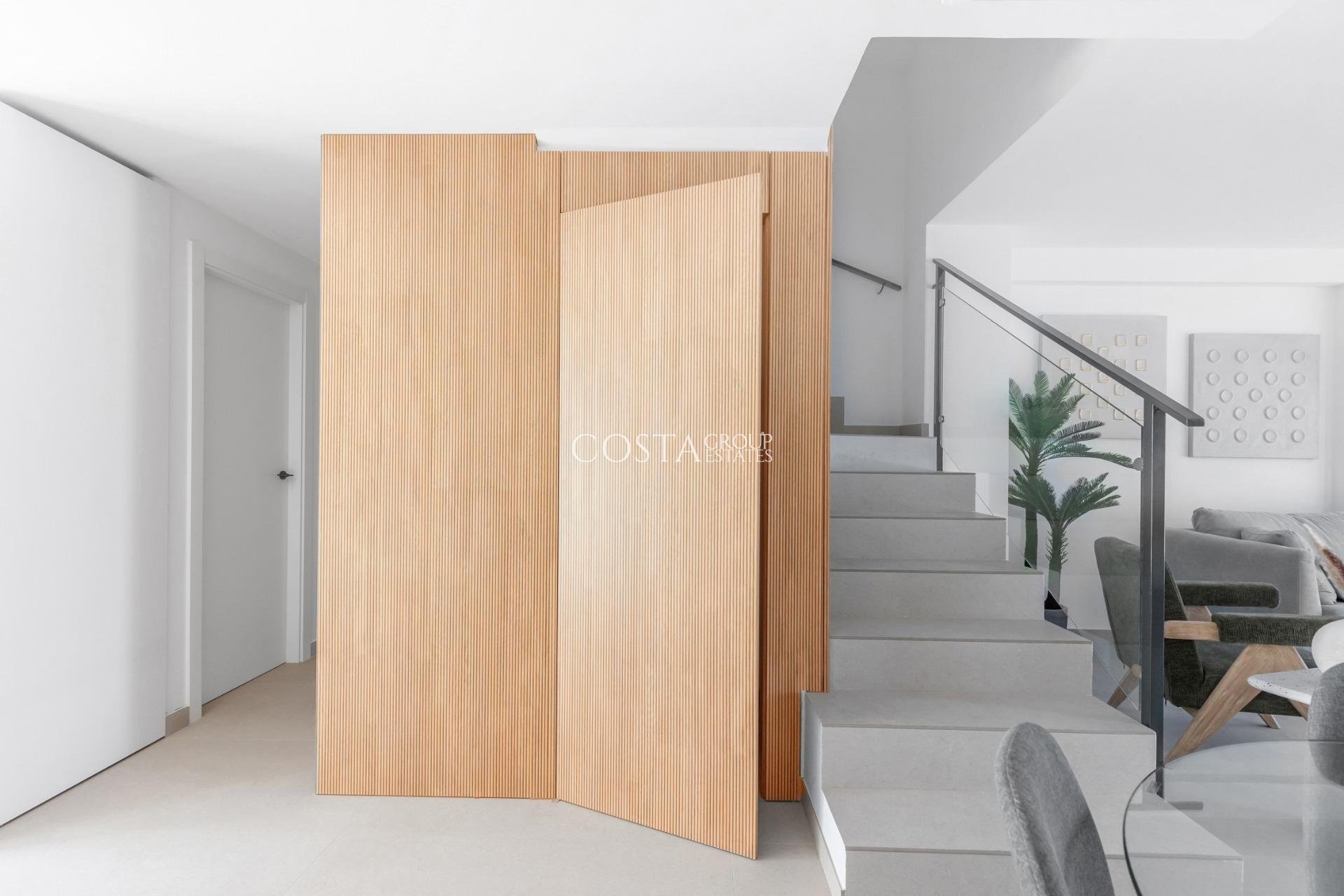 Neue Gebäude - House -
Rafal - pueblo