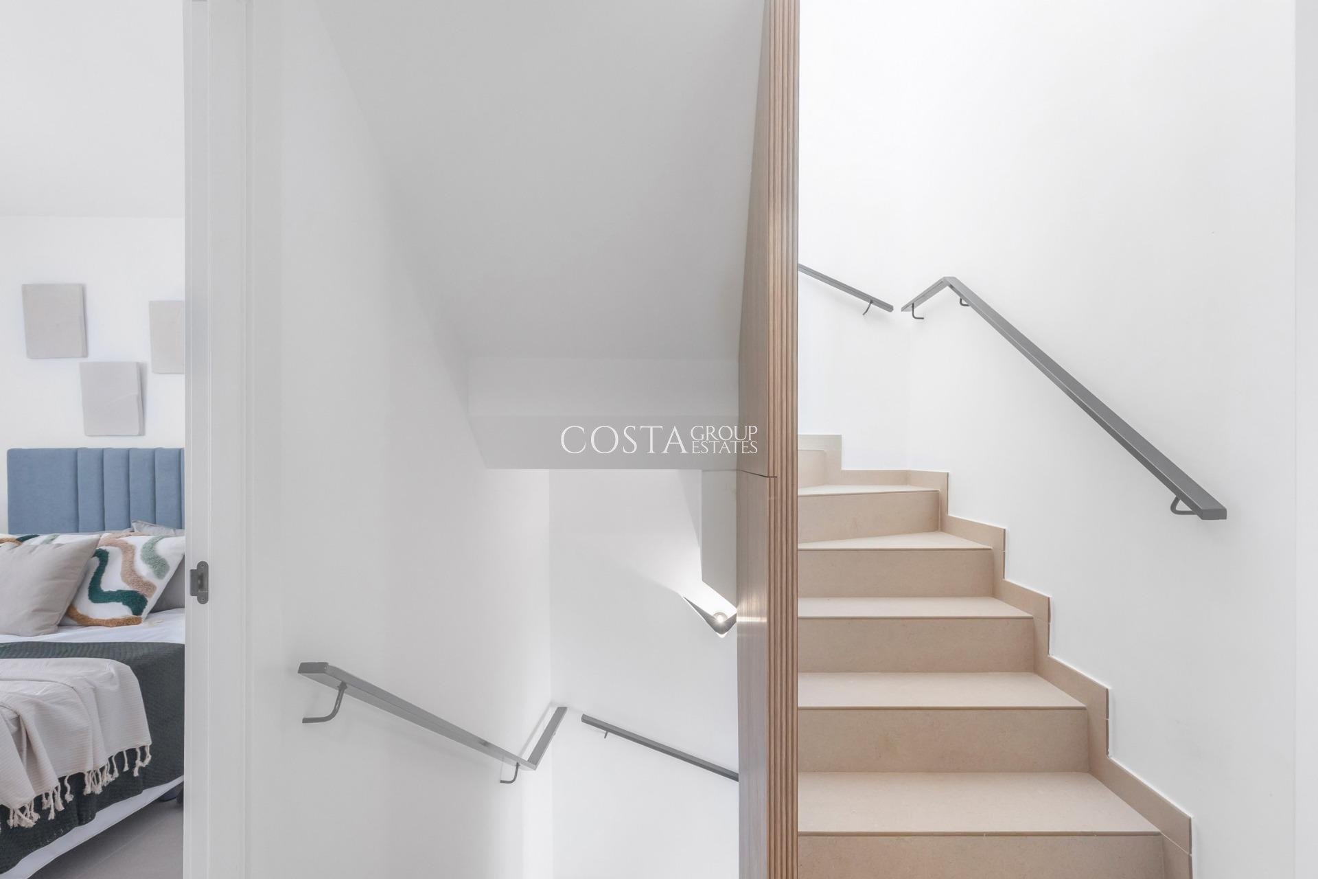 Neue Gebäude - House -
Rafal - pueblo